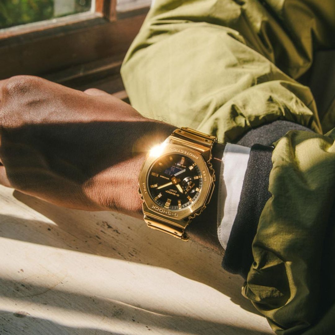 Casio Fine Metallic GM-2100YMG-9AER rannekello