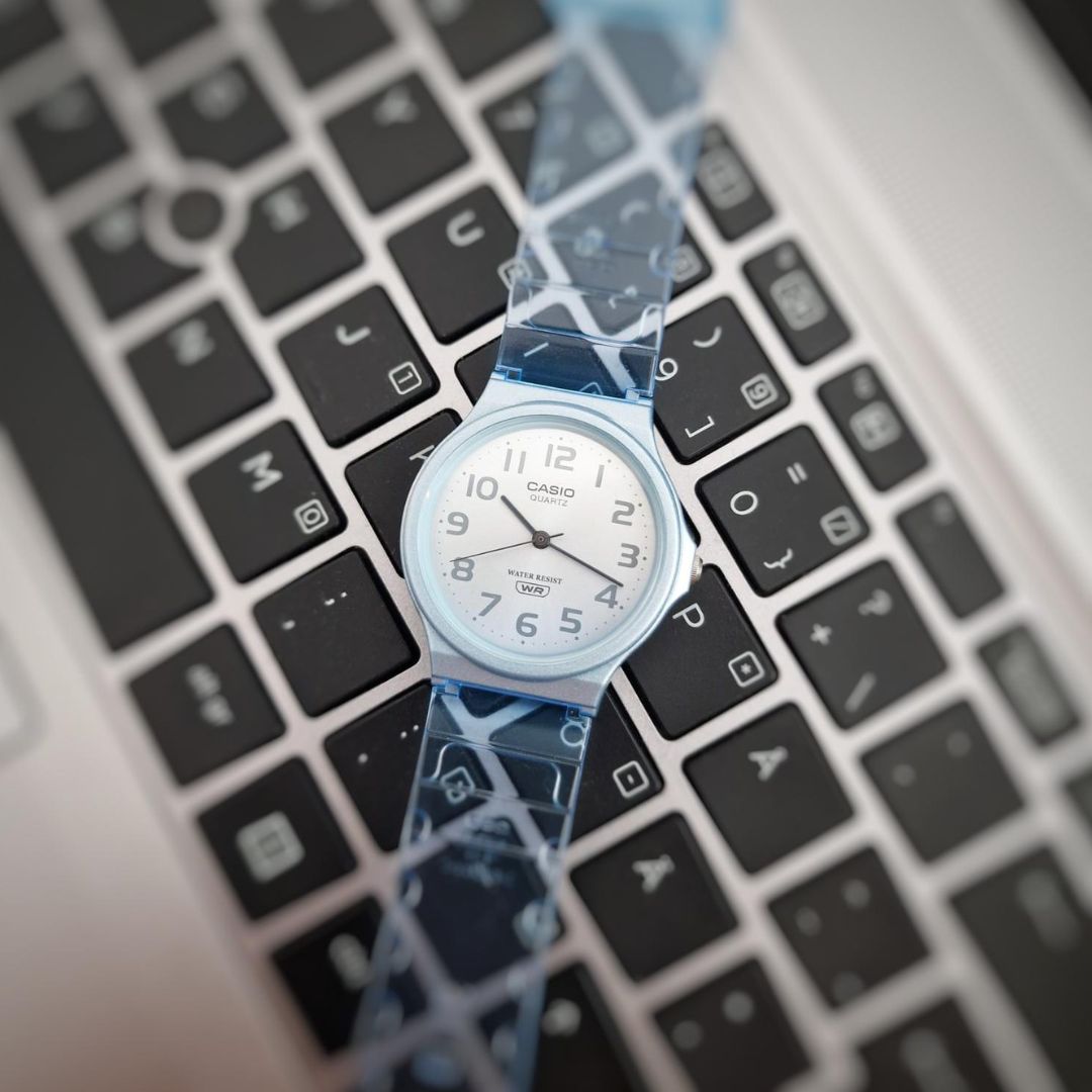 Casio lasten rannekello, MQ-24S-2BEF