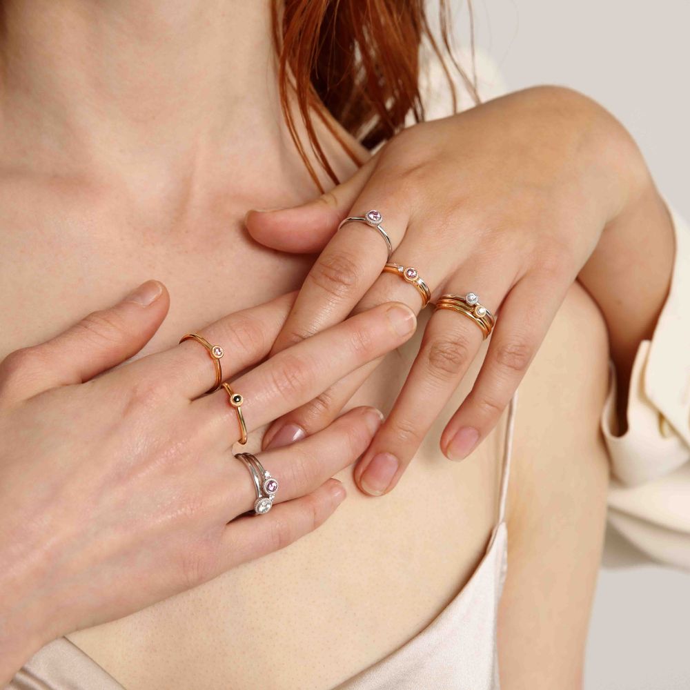 Kalevala Valittu sormus, 14K keltakultaa, musta timantti 0,06ct, Kalevala Love, 141000001B