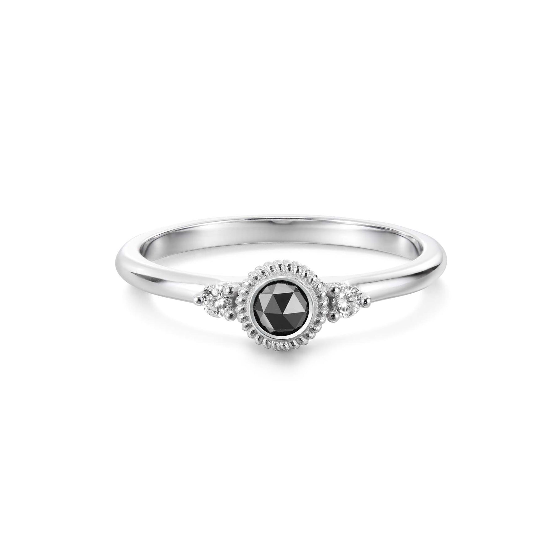 Kalevala Valittu sormus, 14K valkokultaa, musta ja kirkkaat timantit 0,23ct, Kalevala Love