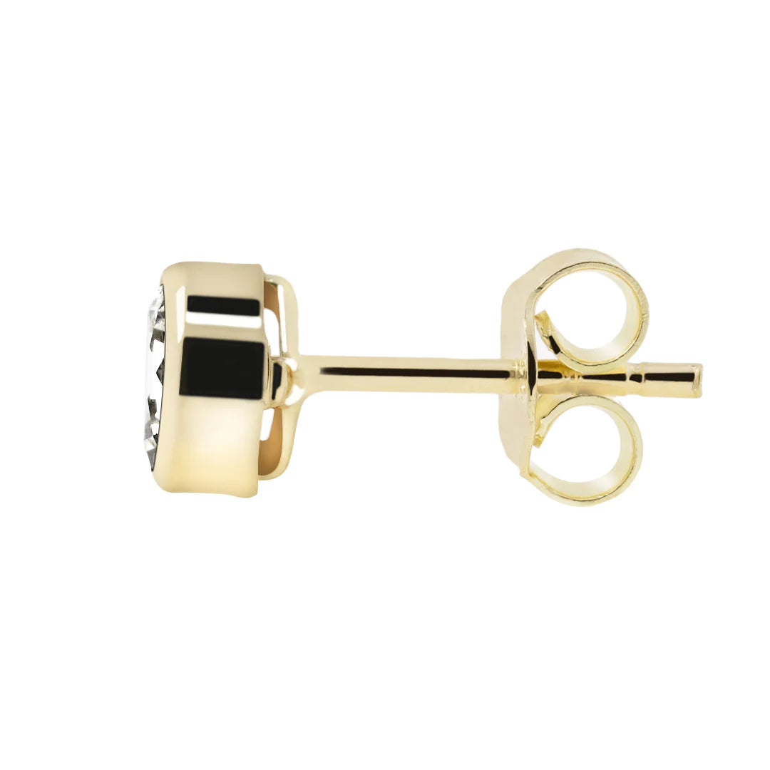 Kultaiset korvakorut 4mm kirkkaalla zirkoniakivellä, 14K keltakulta