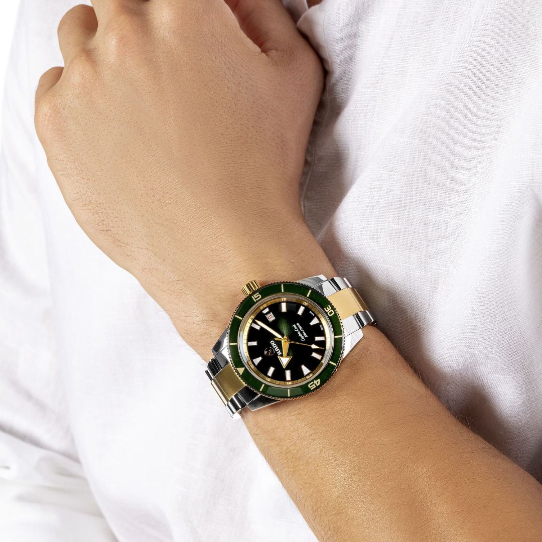 Rado Captain Cook Automatic R32138303, rannekello