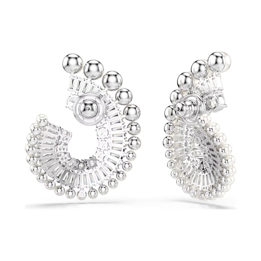 Swarovski x Ariana Grande korvakorut, vaalea metalli, kirkkaat kristallit ja valkoiset helmet, 5720869