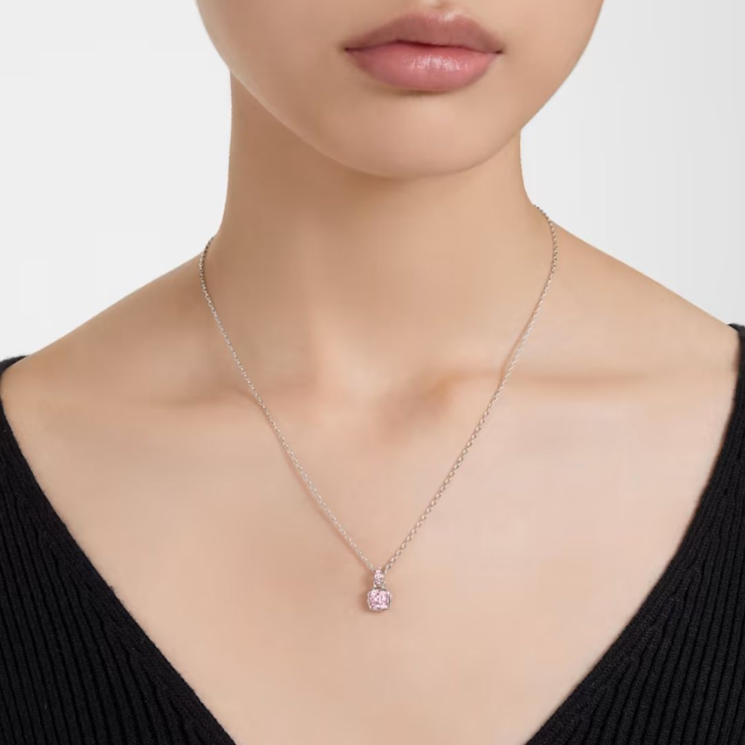 Swarovski Birthstone June riipus, vaalea metalli ja vaaleanpunaiset kristallit 5652044