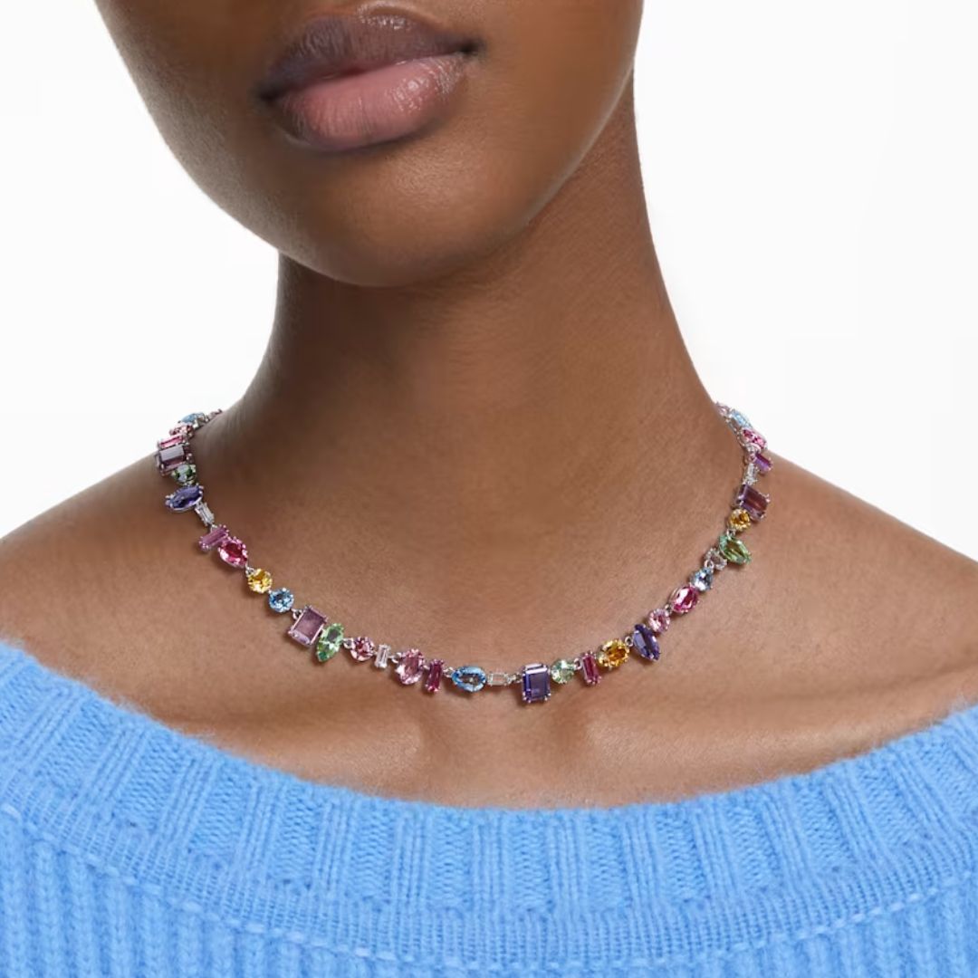 Swarovski Gema kaulakoru, vaalea metalli ja eri väriset kristallit 5656397