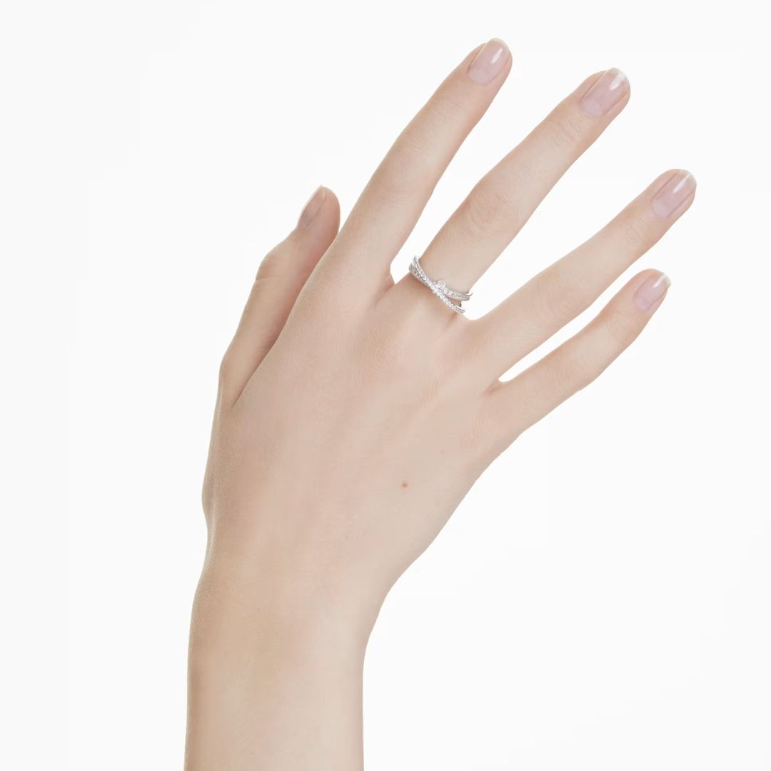 Swarovski Hyperbola sormus, vaalea metalli ja kirkkaat kristallit