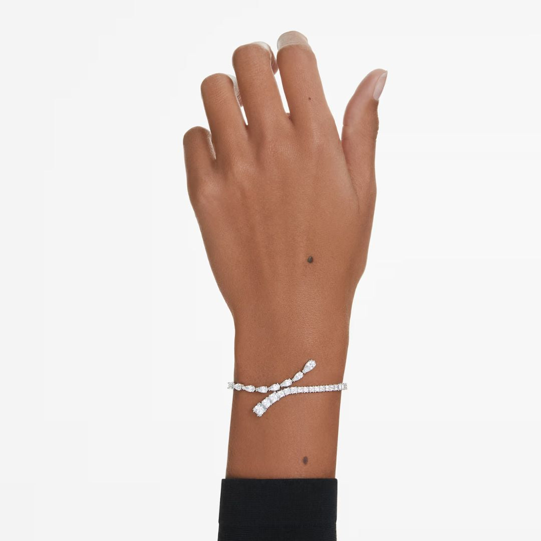 Swarovski Matrix rannekoru, vaalea metalli ja kirkkaat kristallit 5693154