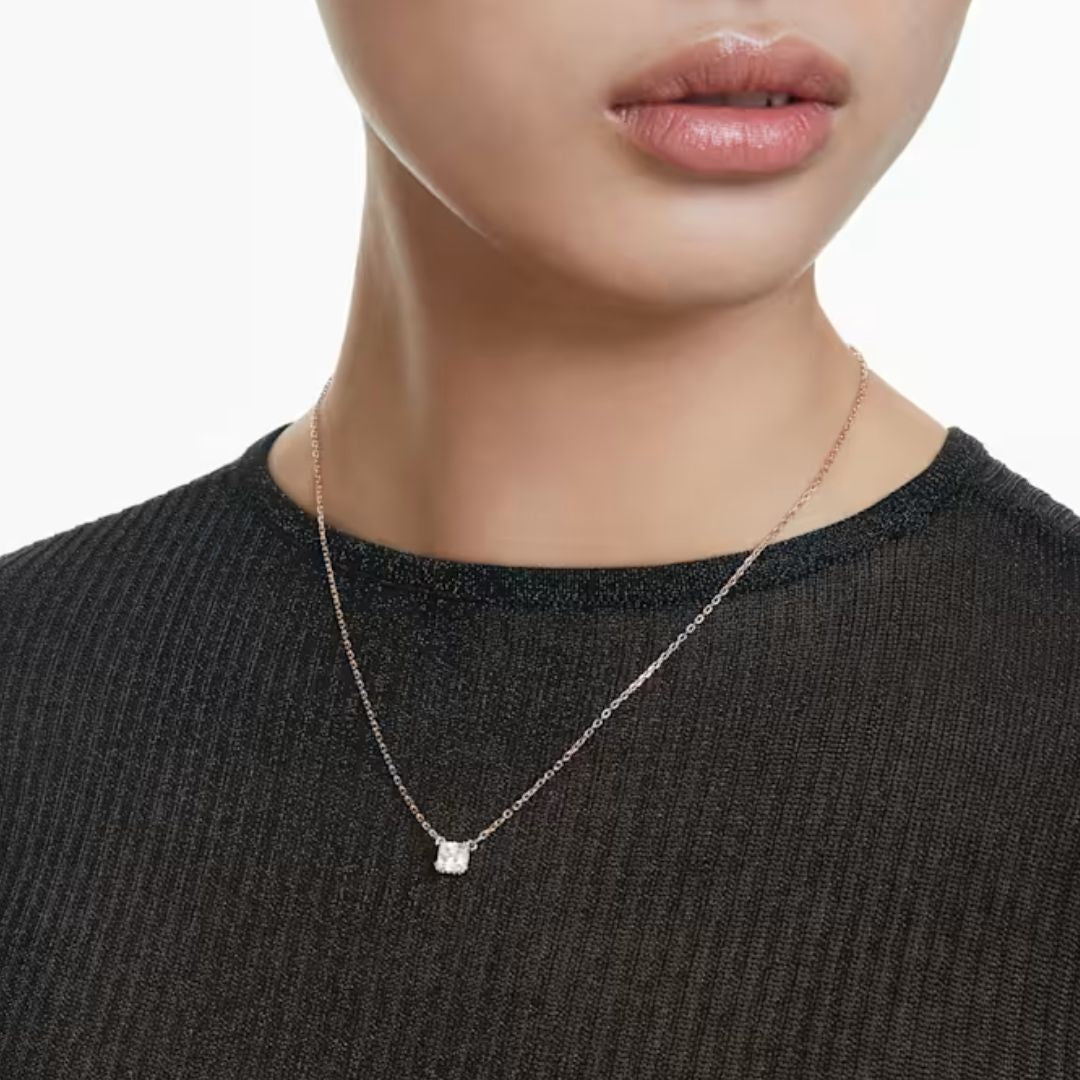 Swarovski Stilla riipus, ruusukullanväri ja kirkas zirkoni 5701904