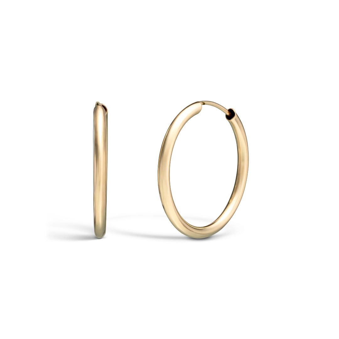 Vittoria Hoop Earrings, 13 mm, Yellow Gold