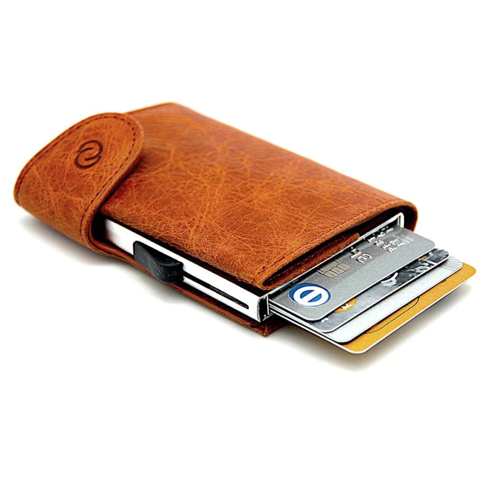 C-Secure turvalompakko / luottokorttikotelo, konjakinruskea nahka