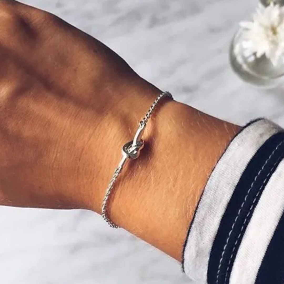 Efva Attling Love knot rannekoru, hopeaa