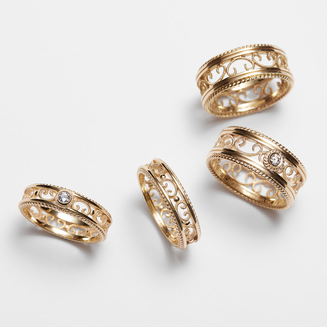 Kalevala Filigree ring, 14K yellow gold, 0,06ct, Kalevala Love, 141000501D
