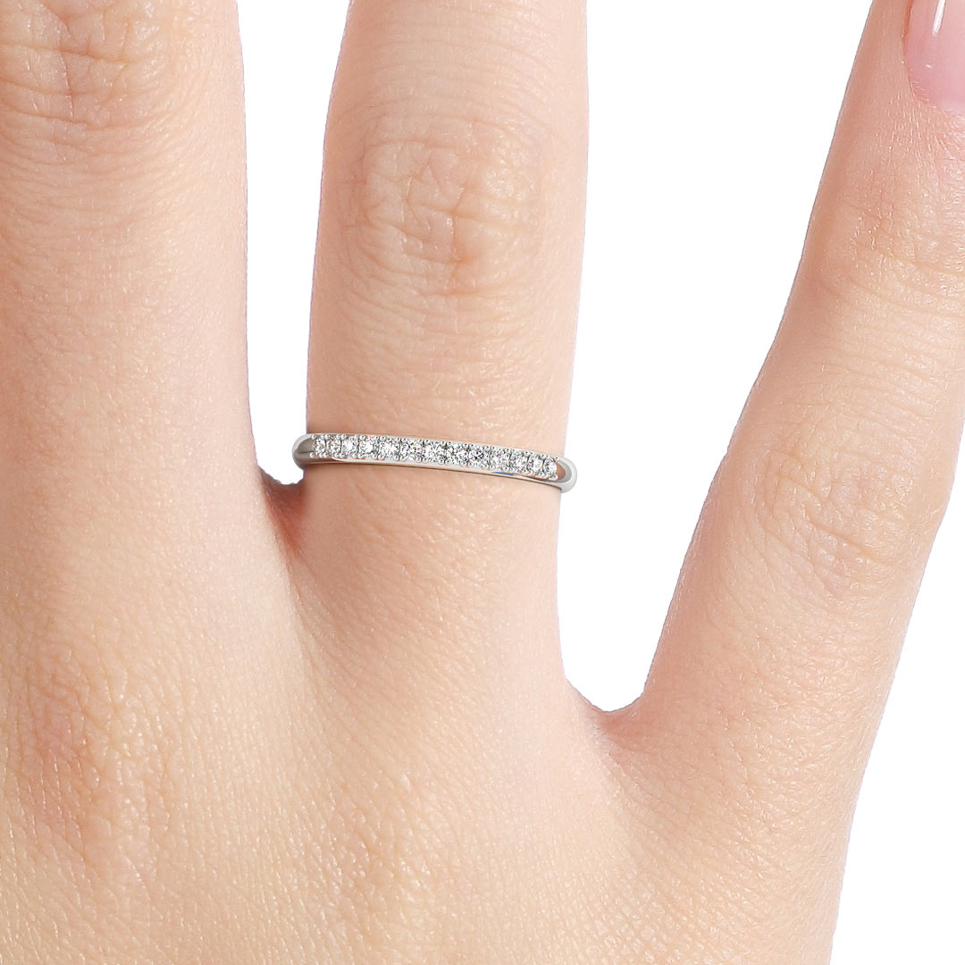 Silván timanttisormus 0,13ct, 14K valkokultaa, ylle puettuna, Silván timanttikorut - Silván - Laatukoru