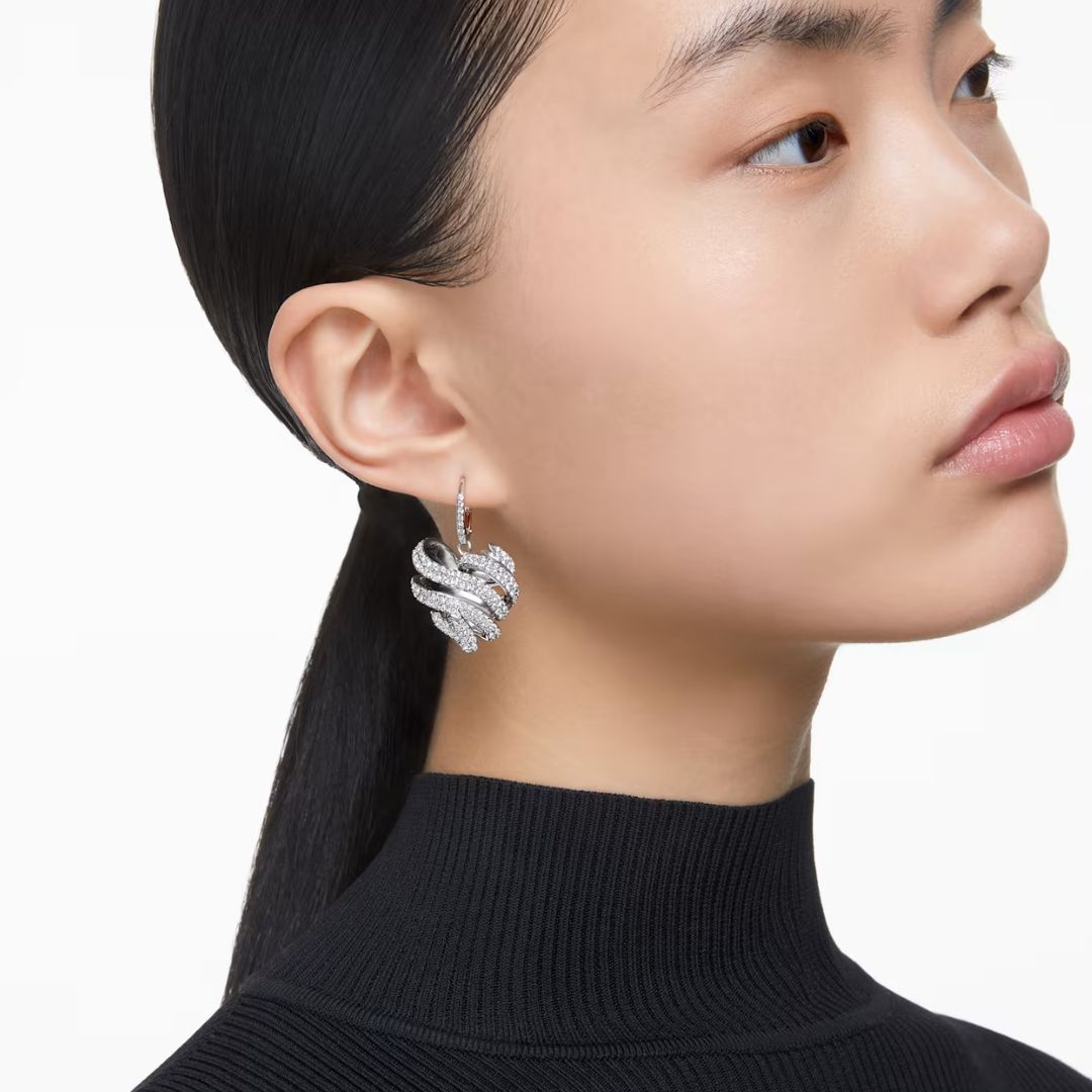 Swarovski Volta sydänkorvakorut, vaalea metalli ja kirkkaat kristallit