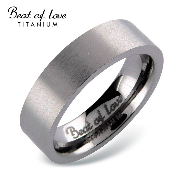 Beat of Love, titaanisormus 6 mm, mattaharjattu pinta - Beat of Love - Laatukoru