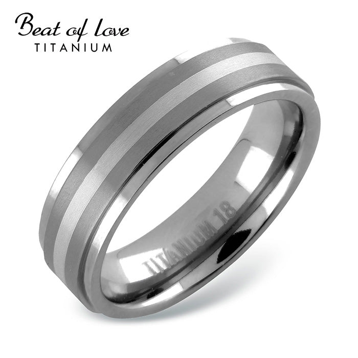 Beat of Love, titaani-hopeasormus 6 mm - Beat of Love - Laatukoru