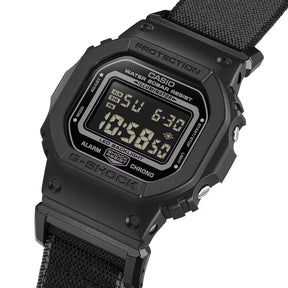Casio G-Shock DW-5600MNC-1ER digitaalinen rannekello, musta