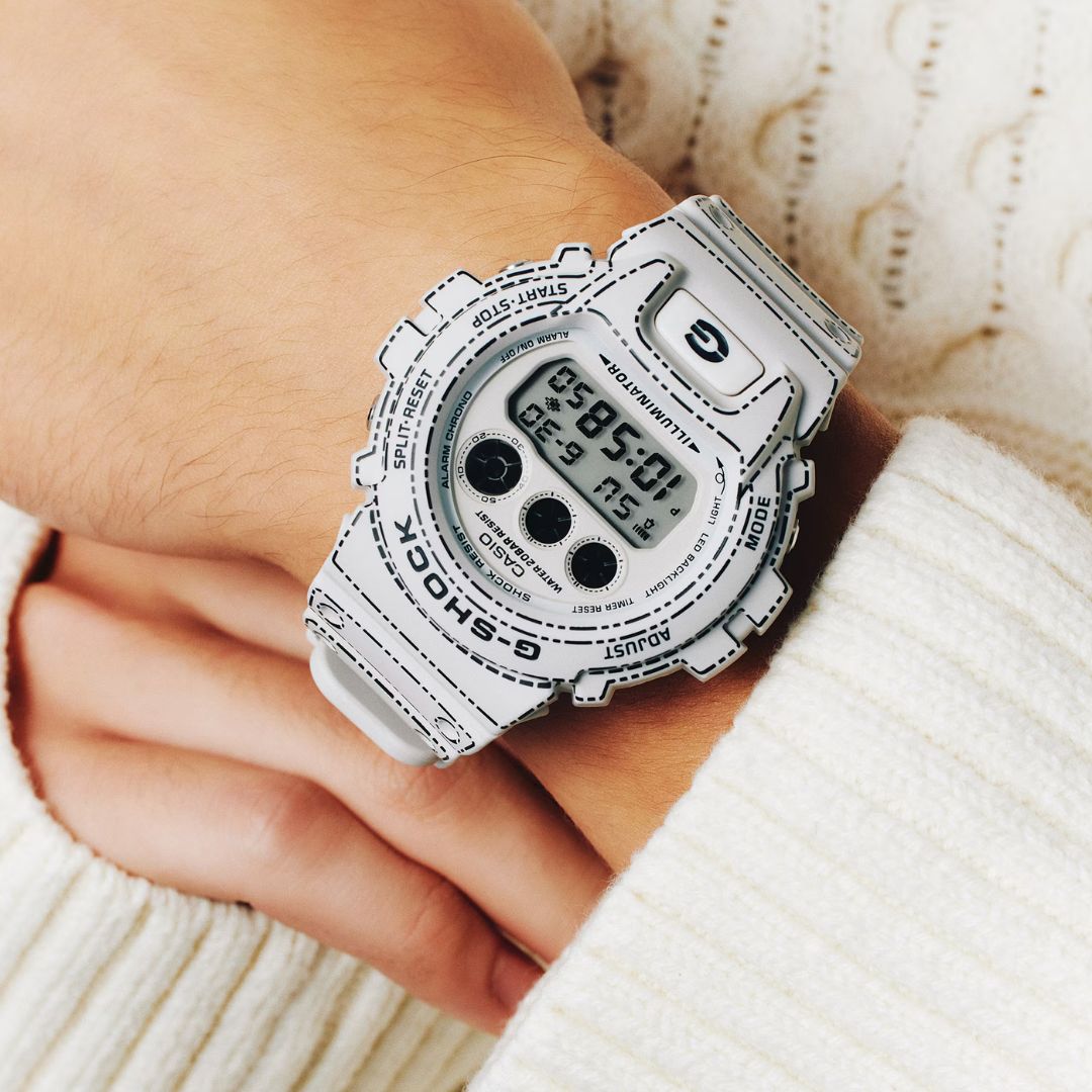 Casio G-Shock DW-6900RGM-5ER vaalea digitaalinen rannekello