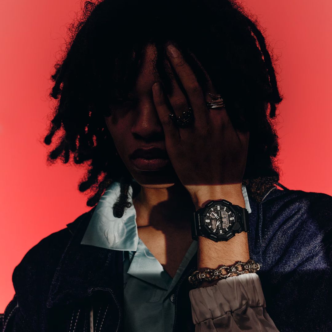 Casio G-Shock GA-010-1AER miesten rannekello, musta