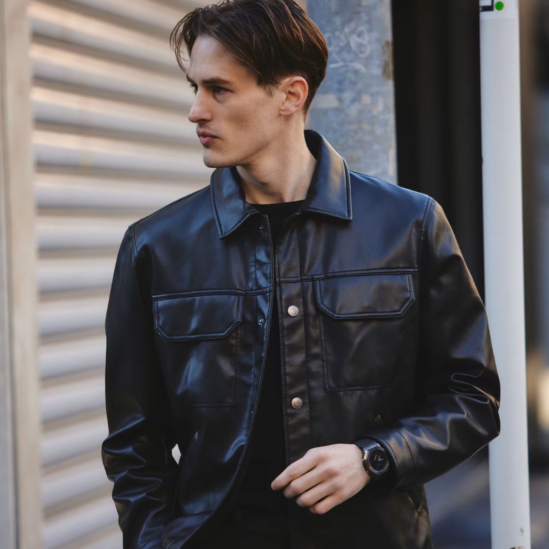 Casio G-Shock GM-2100BB-1AER miesten rannekello, musta