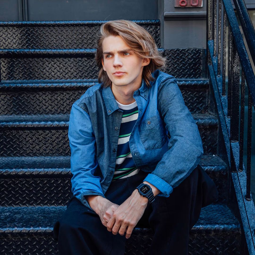 Casio G-Shock DW-5600UBB-1 rannekello