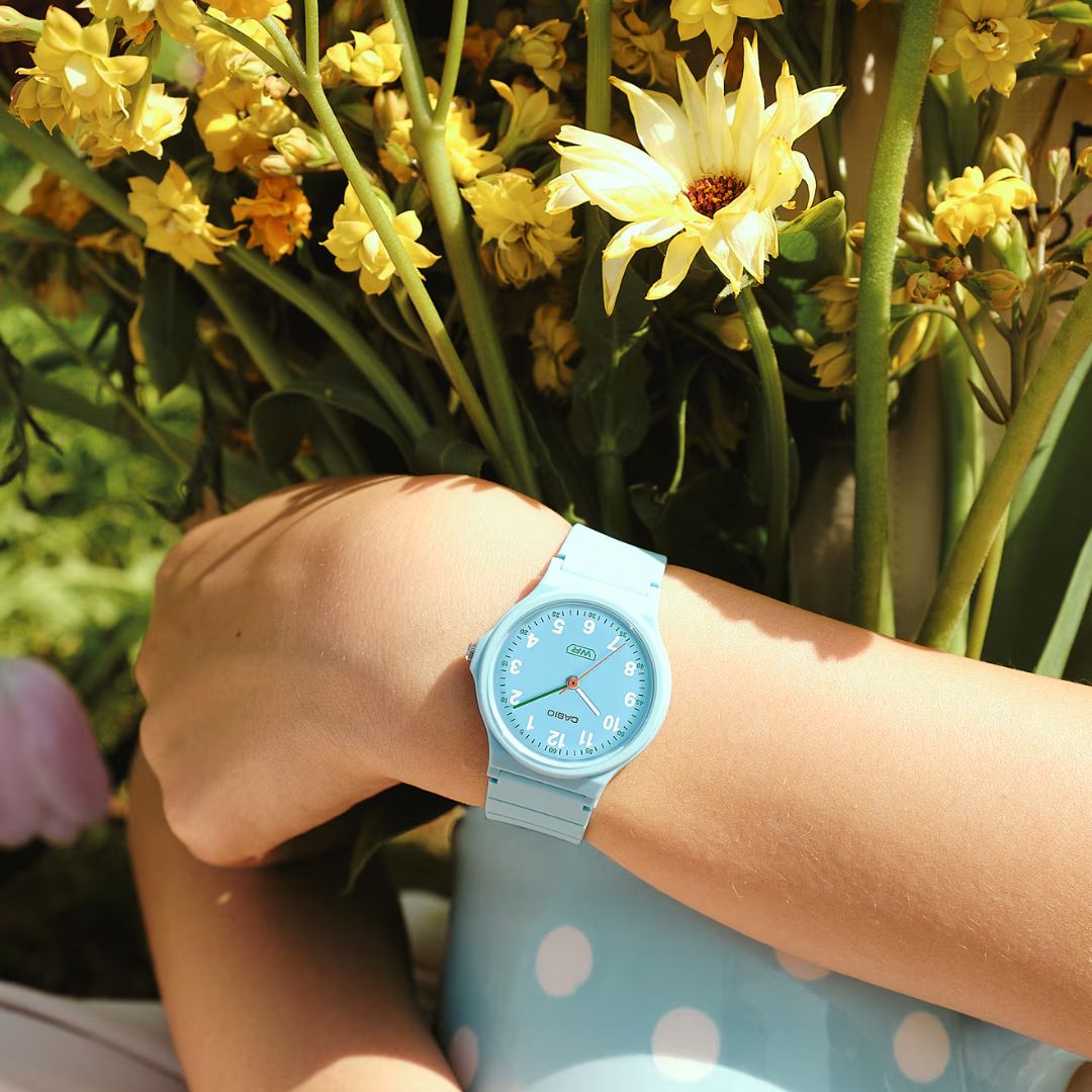 Casio LQ-24B-2BEF naisten rannekello