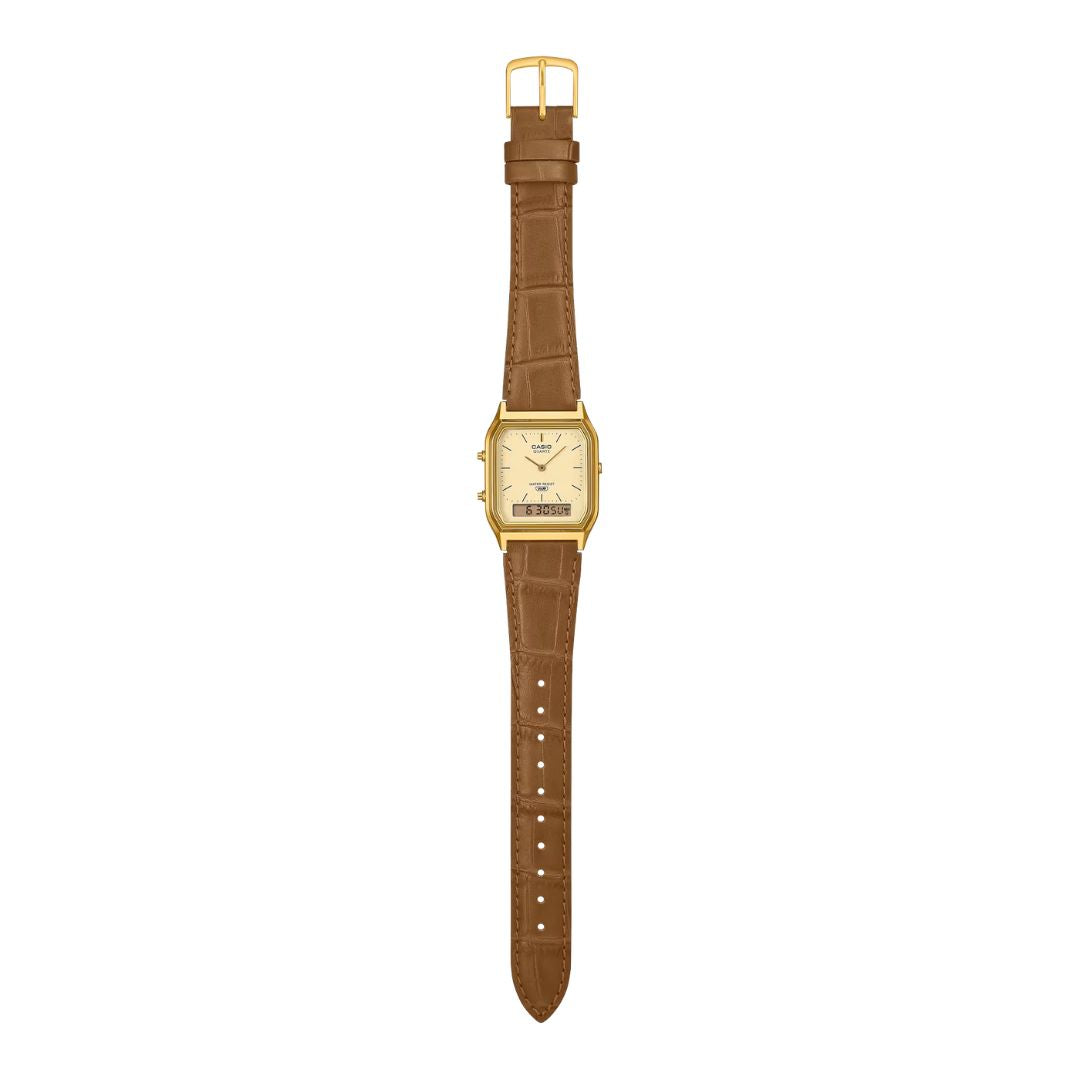 Casio Vintage AQ-230EGL-9AEF rannekello, kullansävyinen kellotaulu ja ruskea nahkaranneke