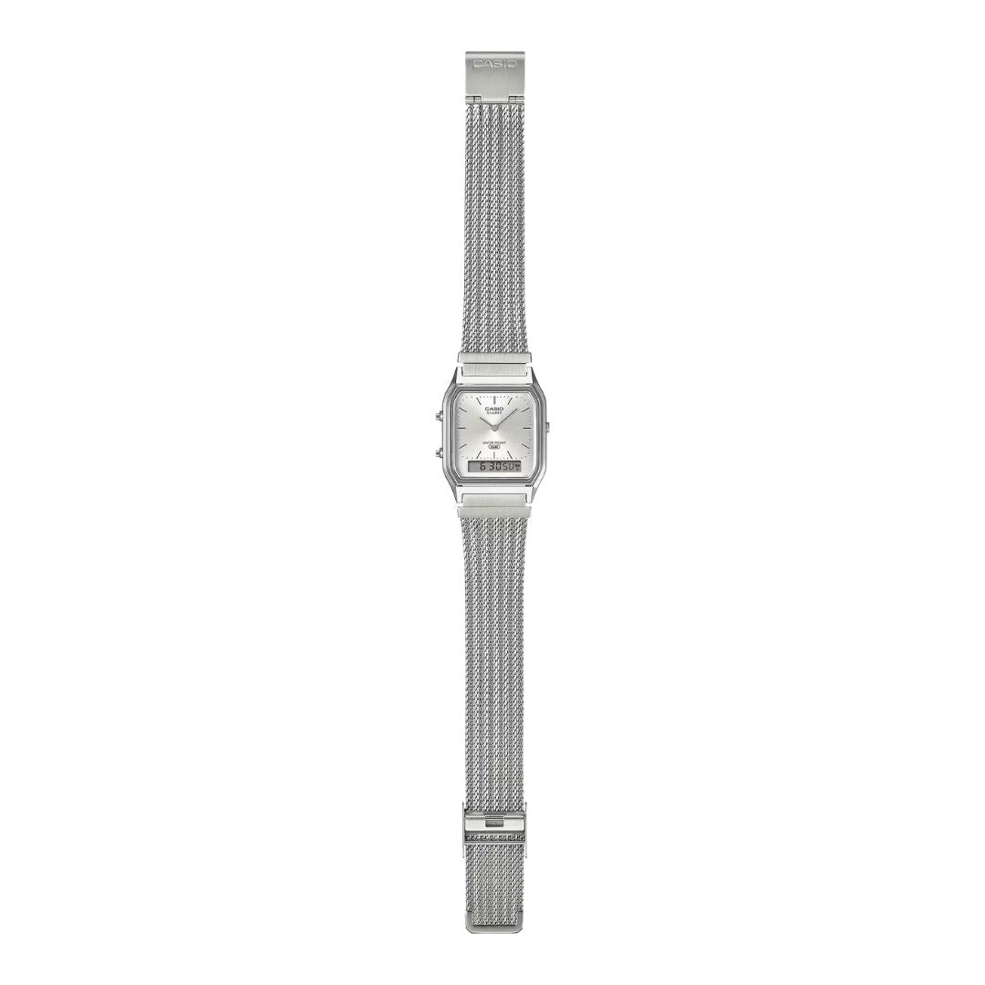 Casio Vintage AQ-230EM-7AEF anadigi-rannekello hopeanvärisellä rannekkeella