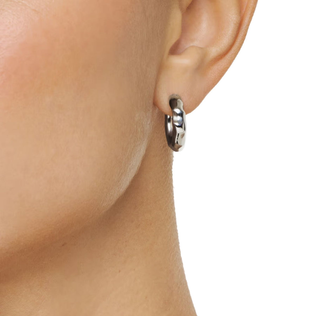 Efva Attling Vulcano Hoops korvakorut, hopeaa