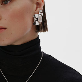 Kalevala Vetovoima pienet korvakorut, hopeaa, 2670183T