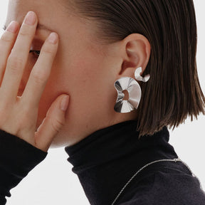 Kalevala Vetovoima pienet korvakorut, hopeaa, 2670183T