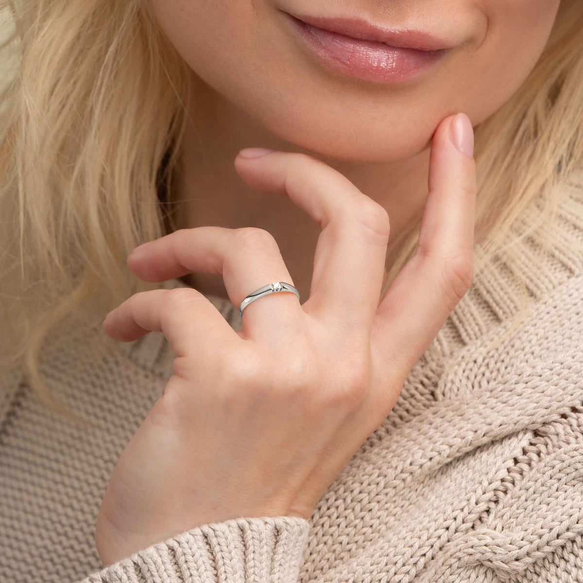 Silván timanttisormus 0,02ct, 14K valkokultaa, Silván vihkisormukset