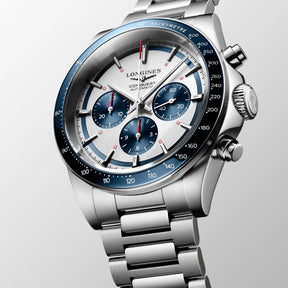 Longines Conquest Chronograph rannekello L38354986