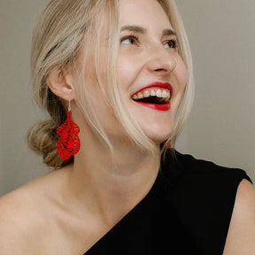 Lumoava Fantasia puukorvakorut, koivuvaneria ja hopeaa