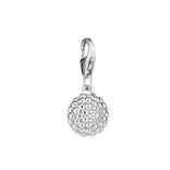 Lumoava Hilla Charm, hopeaa