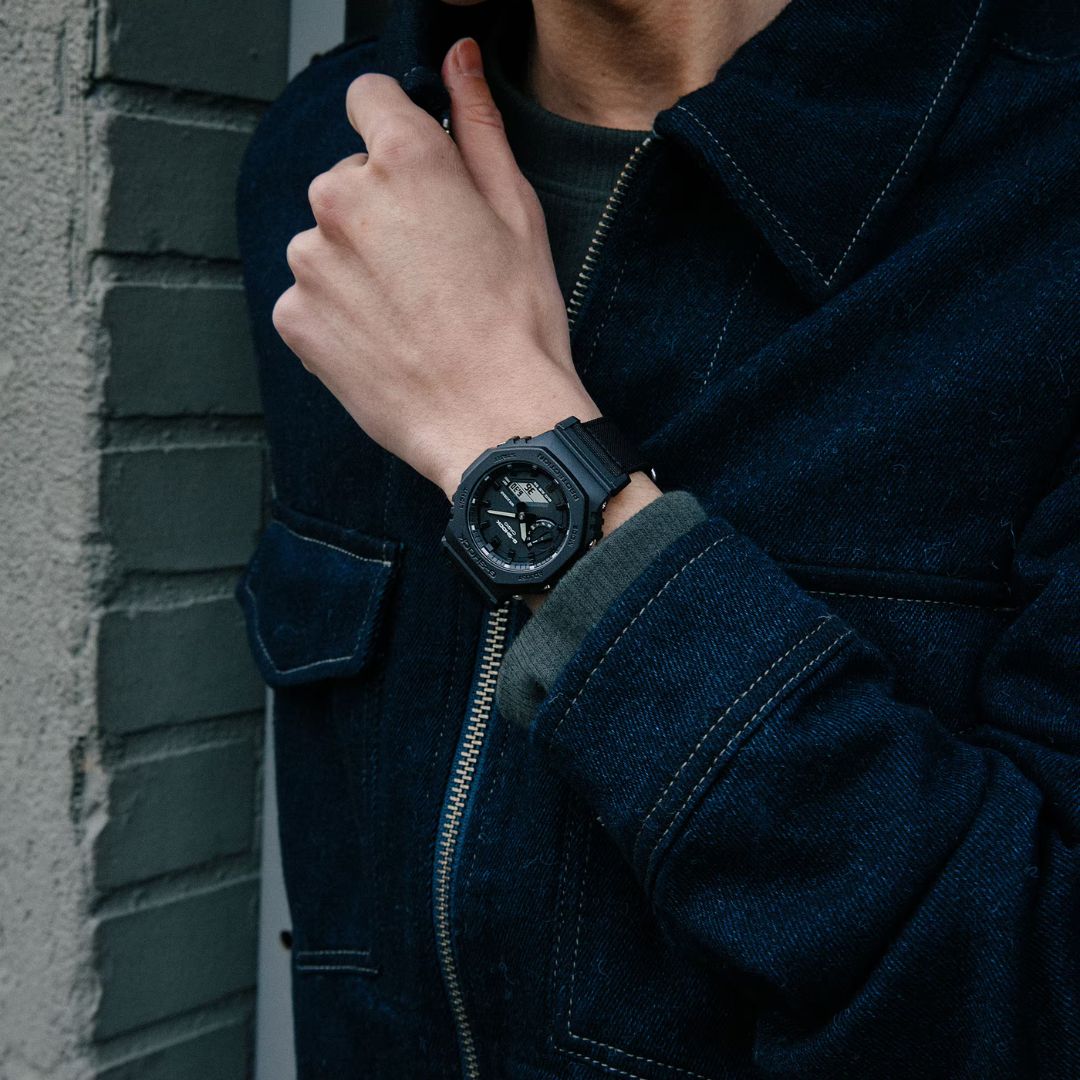 Musta Casio G-Shock GA-2100BCE-1AER anadigi-rannekello