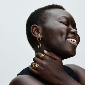 Pandora Essence Organically Shaped Infinity sormus, keltakullattu, 163318C00