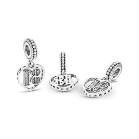 Pandora Moments 18th Celebration hela, hopea, 797262CZ