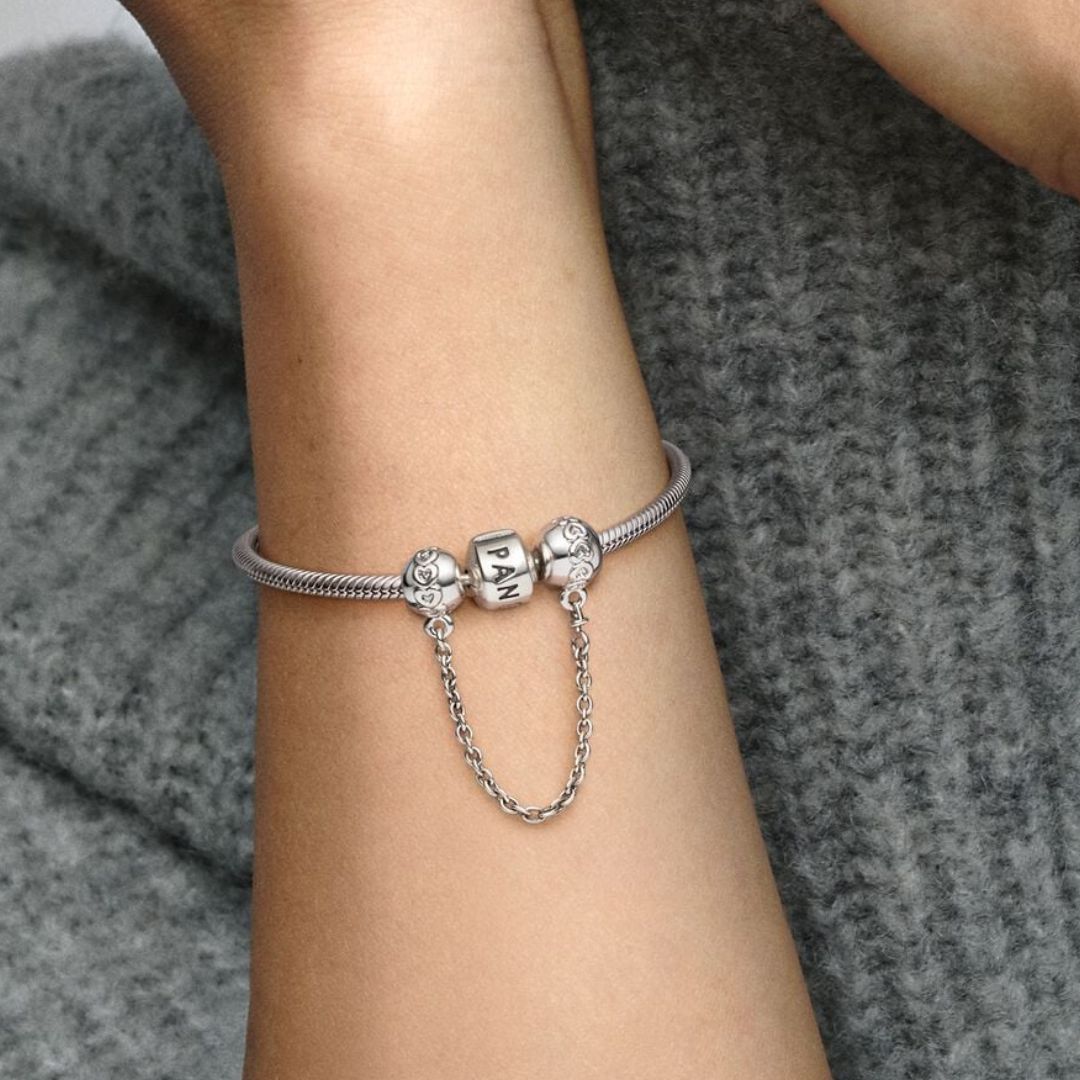 Pandora Moments Band of Hearts Safety Chain hela, hopea, 791088-05