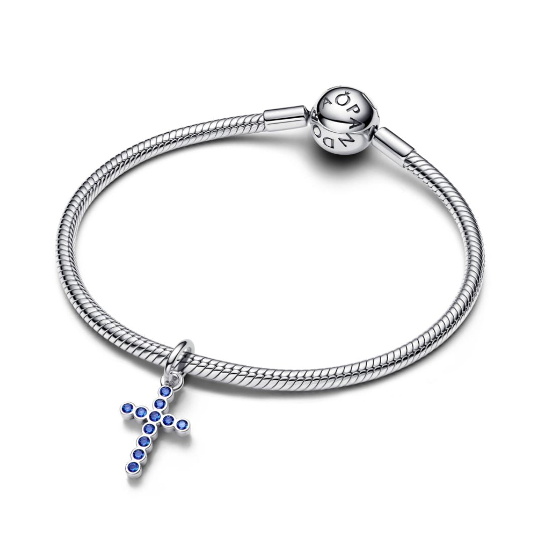 Pandora_Moments_Cross_hela_hop