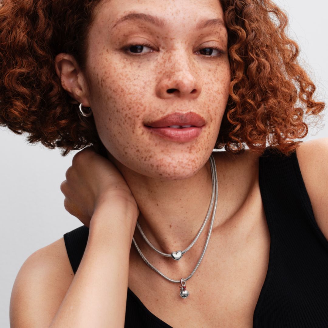 Pandora Moments Holiday Bell hela, hopea, 794246C01