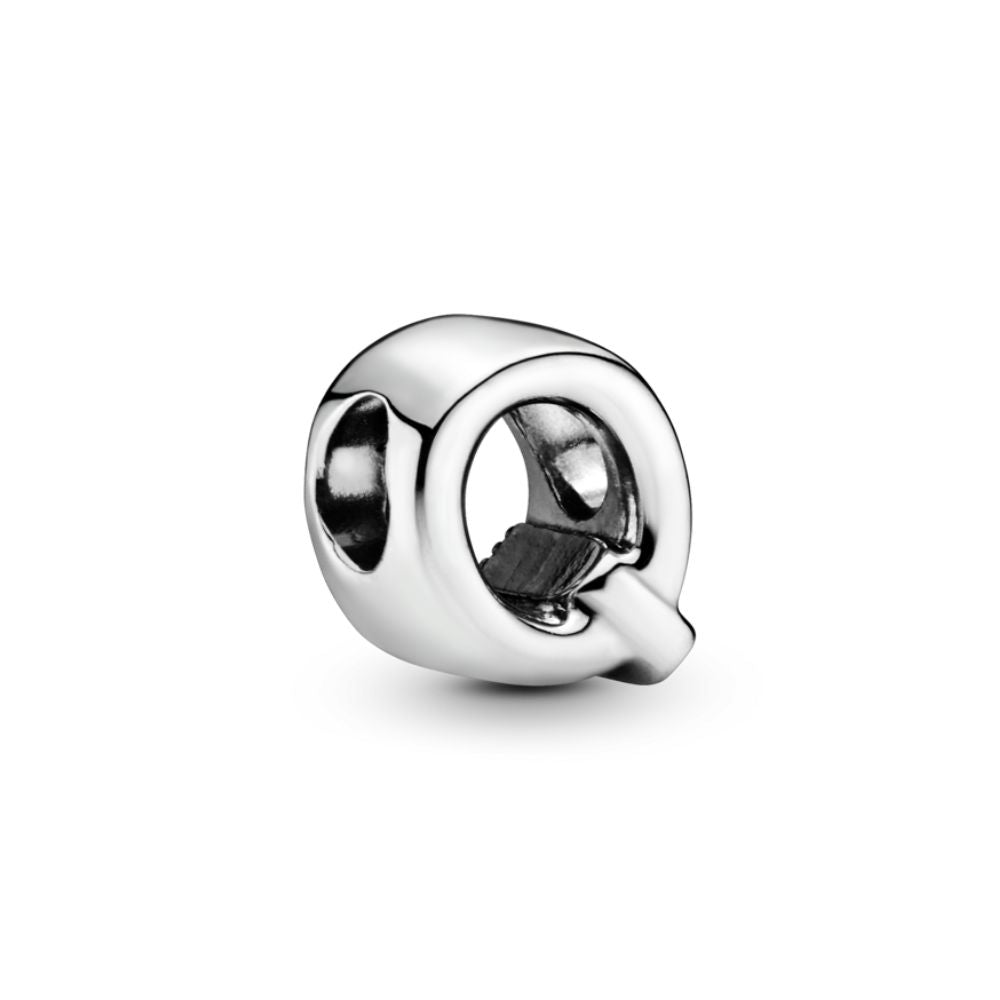 Pandora Moments Letter kirjainhela Q