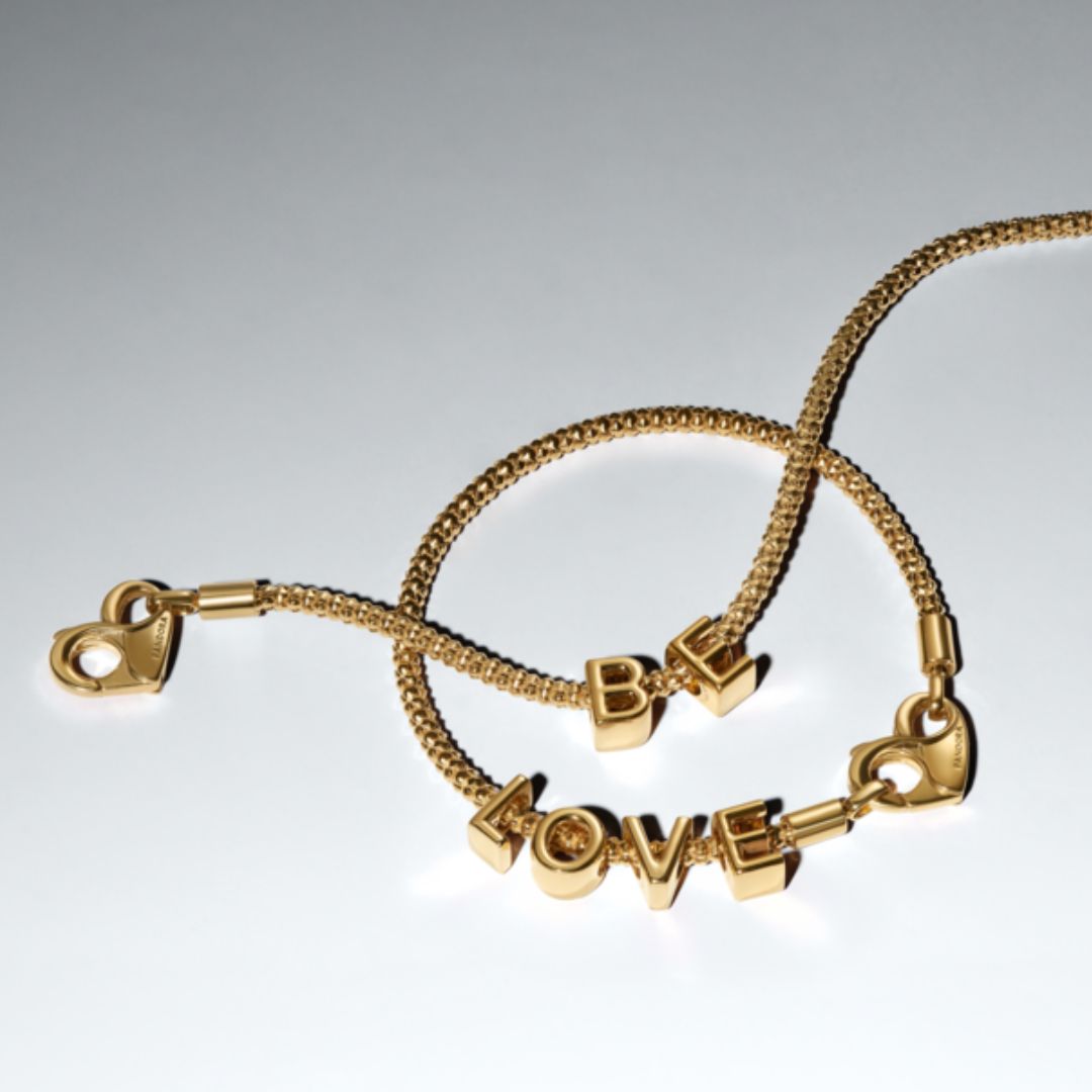 Pandora Moments Letter kirjainhelat A-Z, keltakullattu