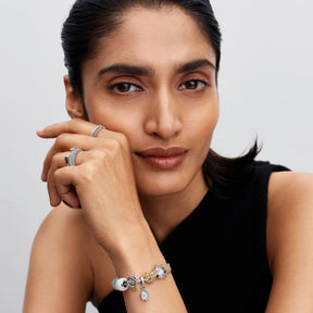 Pandora Moments Opalescent hela, hopea, 794245C01