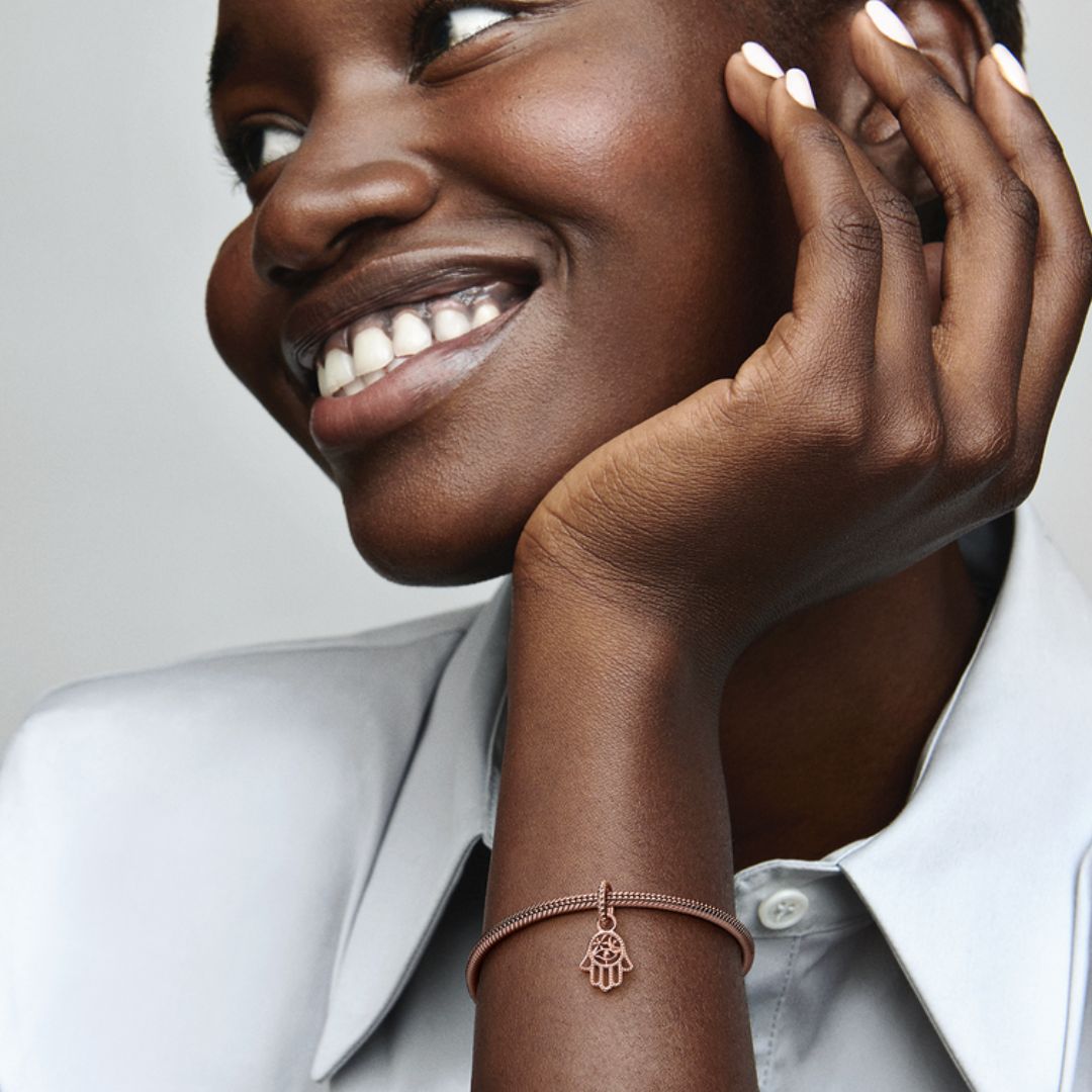 Pandora Moments Protective Hamsa Hand hela, ruusukullattu, 789144C00