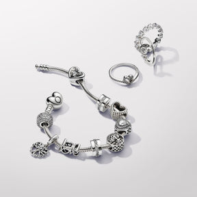 Pandora Moments Sparkling Levelled Hearts hela, hopea, 799218C01