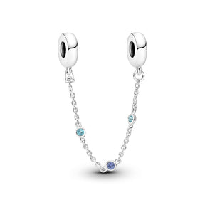 Pandora Moments Triple Blue Stone Safety Chain hela, hopea, 791688C01