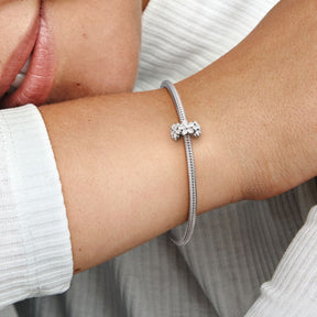 Pandora Moments White Daisy Flower Spacer hela, hopea, 791495EN12