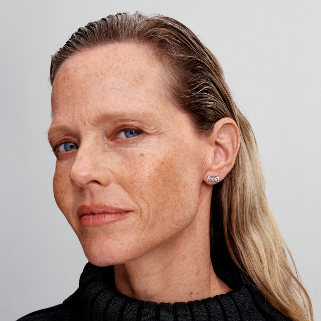 Pandora Timeless Sparkling Bow tappikorvakorut, hopea, 293506C01