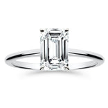 Silván Solitaire Emerald timanttisormus 1,50ct, valkokultaa, Silván vihkisormukset